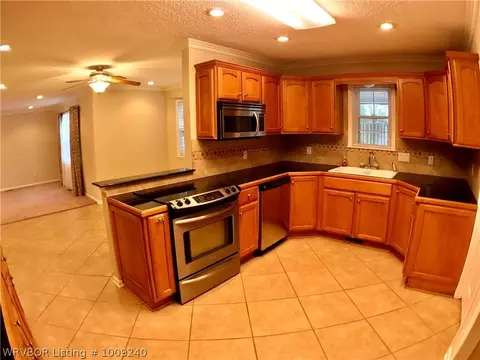 3708 Hendricks Cir, Fort Smith, AR 72903 photo 8