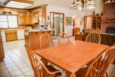 908 Brookside Pl, Greenwood, AR 72936 photo 6
