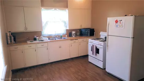 3004 Jenny Lind Rd, Fort Smith, AR 72901 photo 4