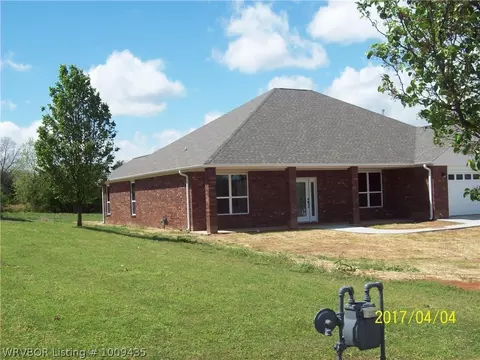 200 S 20th, Ozark, AR 72949 photo 2