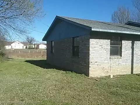 39522 Choctaw Ave, Howe, OK 74940 photo 3