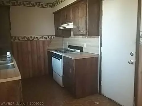 39522 Choctaw Ave, Howe, OK 74940 photo 4