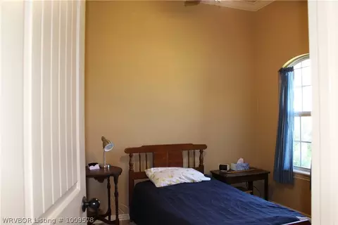 617 Black Creek Ln, Hackett, AR 72937 photo 5