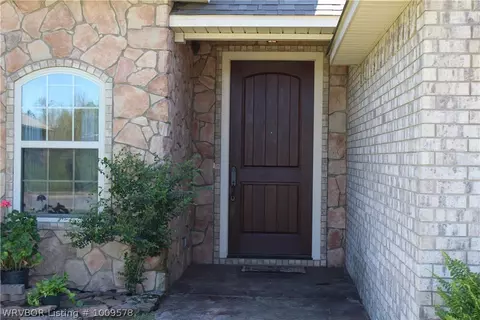 617 Black Creek Ln, Hackett, AR 72937 photo 3