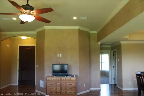 617 Black Creek Ln, Hackett, AR 72937 photo 10