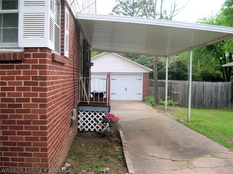 2110 S Wolfe Ln, Fort Smith, AR 72901 photo 18