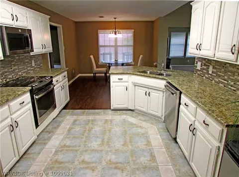 3104 Carrington Pointe Rd, Fort Smith, AR 72903 photo 3
