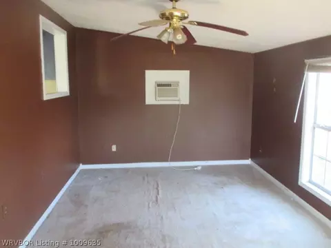 1002 A St, Barling, AR 72923 photo 10