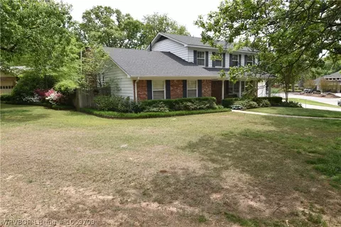 3400 Cliff Dr, Fort Smith, AR 72903 photo 2