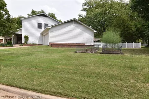 3400 Cliff Dr, Fort Smith, AR 72903 photo 3