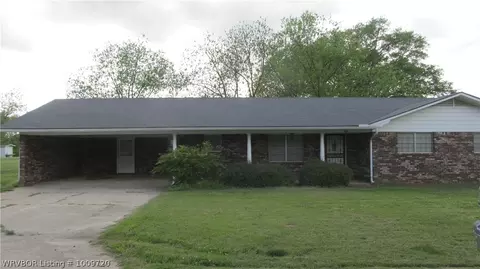 906 N 3rd St, Paris, AR 72855 photo 1