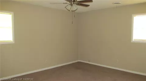 906 N 3rd St, Paris, AR 72855 photo 6