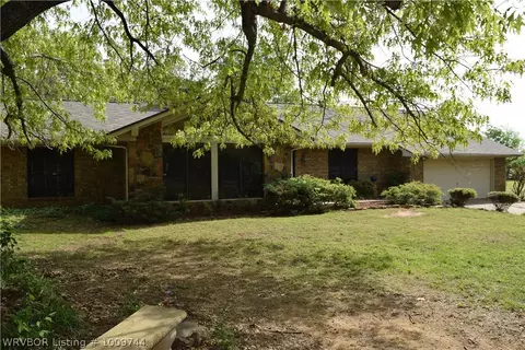 12324 Tennessee Cir, Fort Smith, AR 72916 photo 2