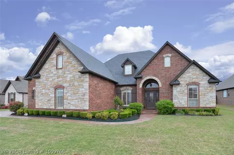 408 Crescent Dr, Fort Smith, AR 72916 photo 1