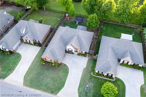 12510 Dunston Dr, Fort Smith, AR 72916 photo 2