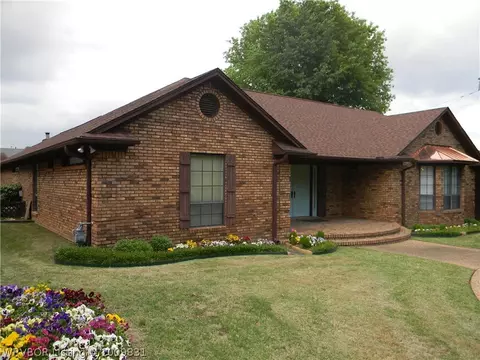 9013 Copper Oaks Ln, Fort Smith, AR 72903 photo 2