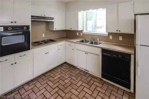 4609 Victoria Dr, Fort Smith, AR 72904 photo 6