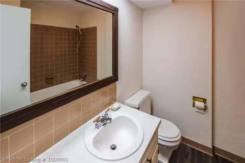 4609 Victoria Dr, Fort Smith, AR 72904 photo 9