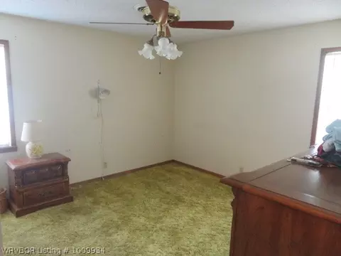 801 5th St, Waldron, AR 72958 photo 15