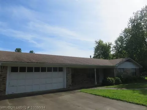 801 5th St, Waldron, AR 72958 photo 3