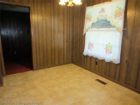 8305 Clover Dr, Fort Smith, AR 72908 photo 9