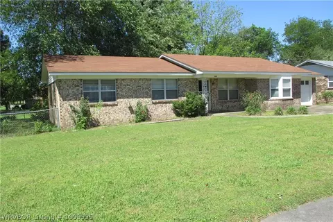 403 Taylor, Paris, AR 72855 photo 2