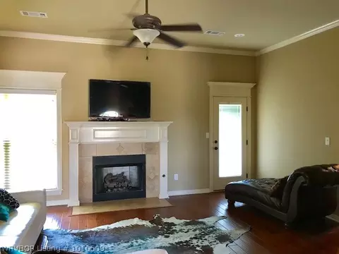 1800 Fairbanks Dr, Barling, AR 72923 photo 9