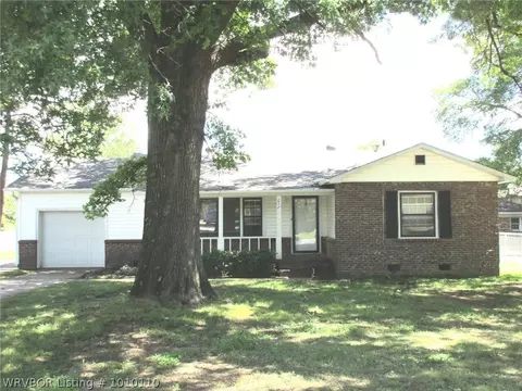 1517 S 40th St, Fort Smith, AR 72903 photo 1