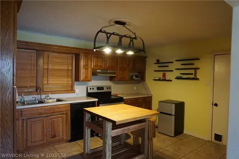 2700 S Independence St, Fort Smith, AR 72901 photo 4