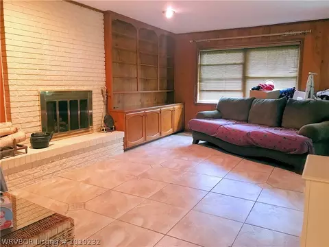 6820 S T St, Fort Smith, AR 72903 photo 2