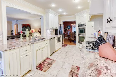 3611 Cliff Dr, Fort Smith, AR 72903 photo 8