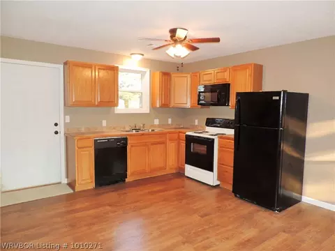 804 Morris St, Pocola, OK 74902 photo 8
