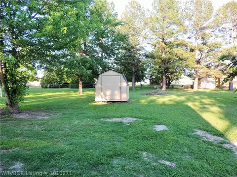 804 Morris St, Pocola, OK 74902 photo 5