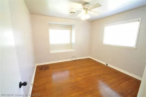 3223 39th St, Fort Smith, AR 72903 photo 12