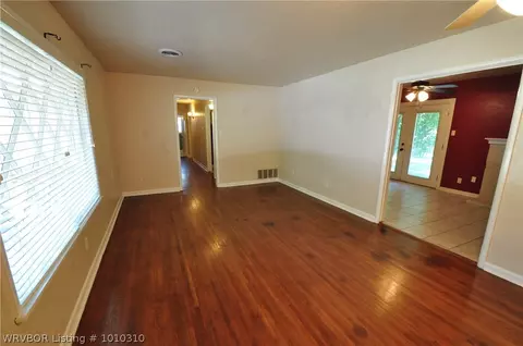 3223 39th St, Fort Smith, AR 72903 photo 3