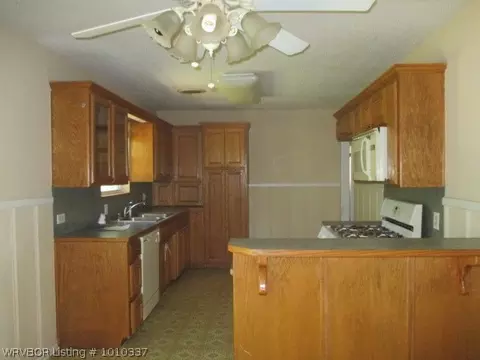 2727 Memphis St, Fort Smith, AR 72901 photo 3