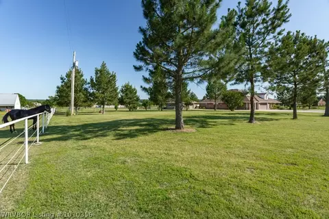 14607 Wildflower Loop, Fort Smith, AR 72916 photo 2