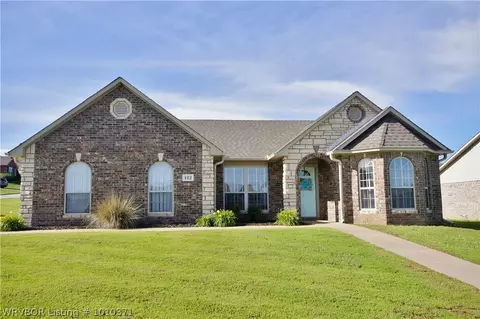 122 Spruce St, Greenwood, AR 72936 photo 1