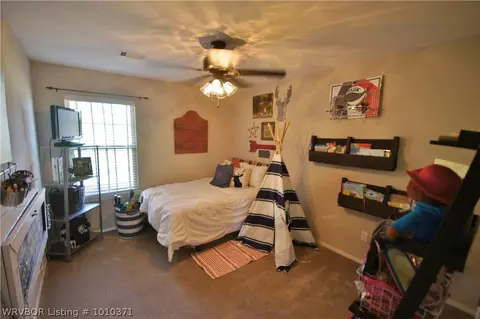 122 Spruce St, Greenwood, AR 72936 photo 8