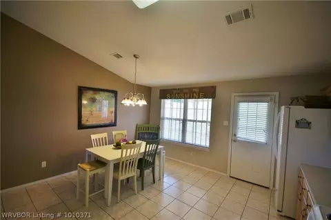 122 Spruce St, Greenwood, AR 72936 photo 9