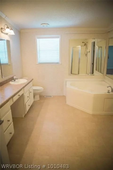 902 J St, Barling, AR 72923 photo 13