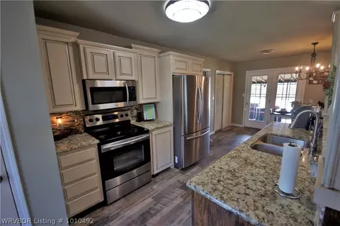 8612 30th Ter, Fort Smith, AR 72908 photo 3