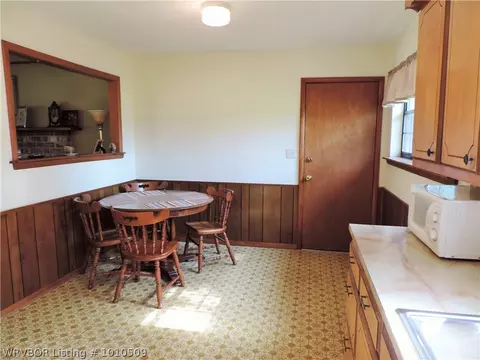 407 Ellis Loop, Pocola, OK 74902 photo 11