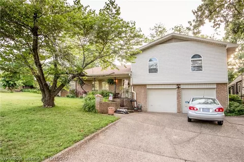 1313 58th Ter, Fort Smith, AR 72904 photo 3