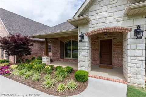 8627 Reata St, Fort Smith, AR 72916 photo 2