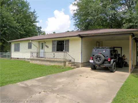 706 E Gary St, Greenwood, AR 72936 photo 2