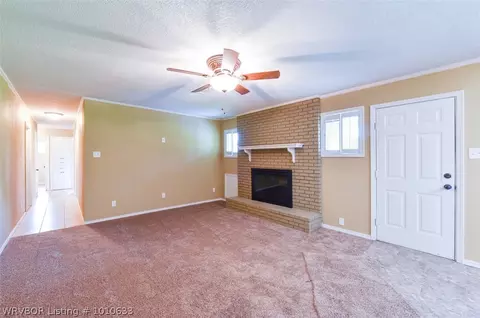 1905 46th Ter, Fort Smith, AR 72904 photo 6