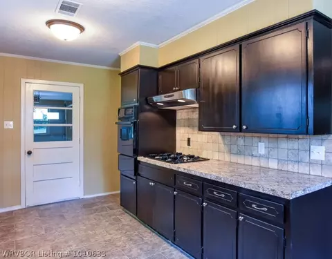 1905 46th Ter, Fort Smith, AR 72904 photo 9