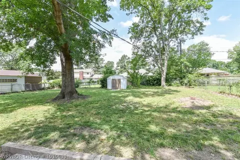 1905 46th Ter, Fort Smith, AR 72904 photo 18