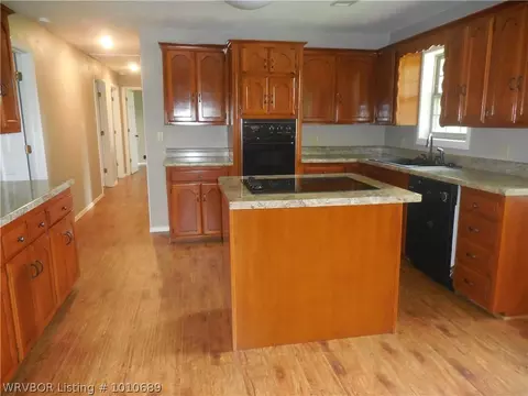 400 E Pryor, Pocola, OK 74902 photo 9